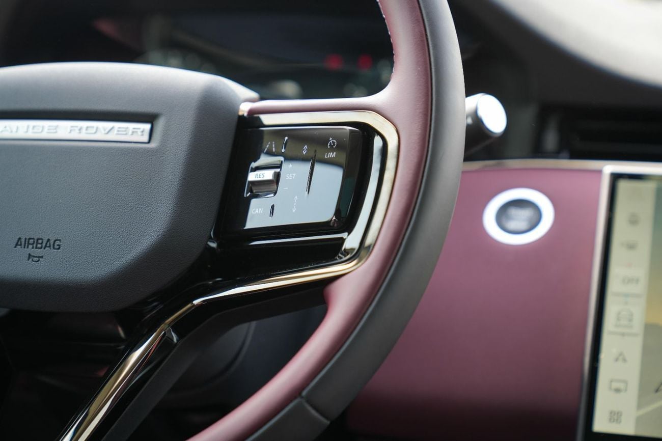 Land Rover Range Rover Evoque SE P250 DYNAMIC 2025!! FIVE YEARS WARRANTY!! THREE YEARS SERVICE CONTRACT