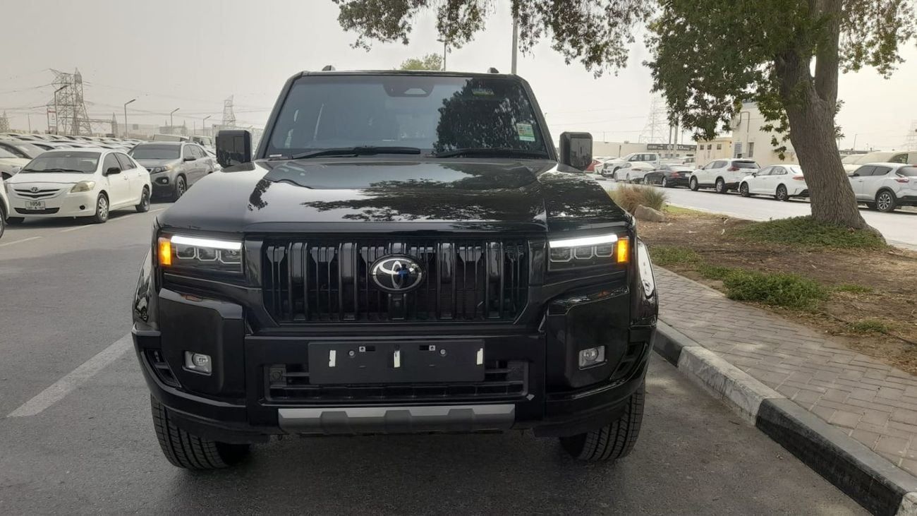 Toyota Prado Right-Hand drive Kakadu diesel Auto panoramic roof 7 seater top of the range