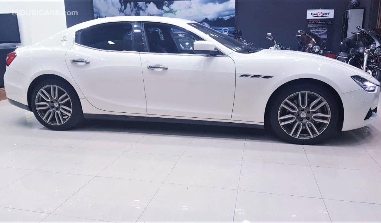 Maserati Ghibli MASERATI GHIBLI 2016 MODEL GCC CAR WITH ONLY !! 40000 !!KM AND 1 YEAR WARRANTY