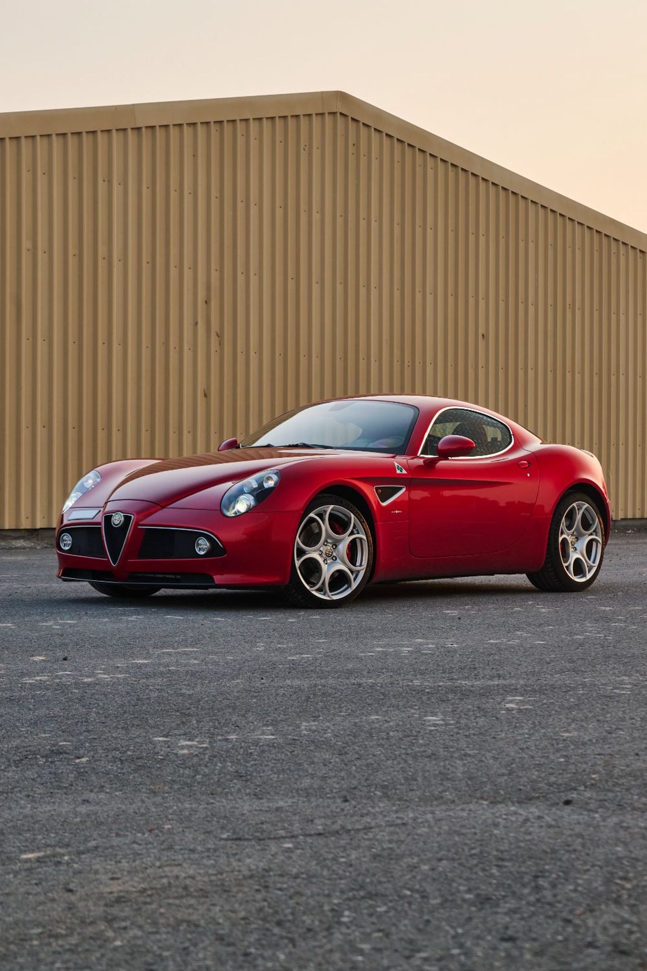 Alfa Romeo 8C