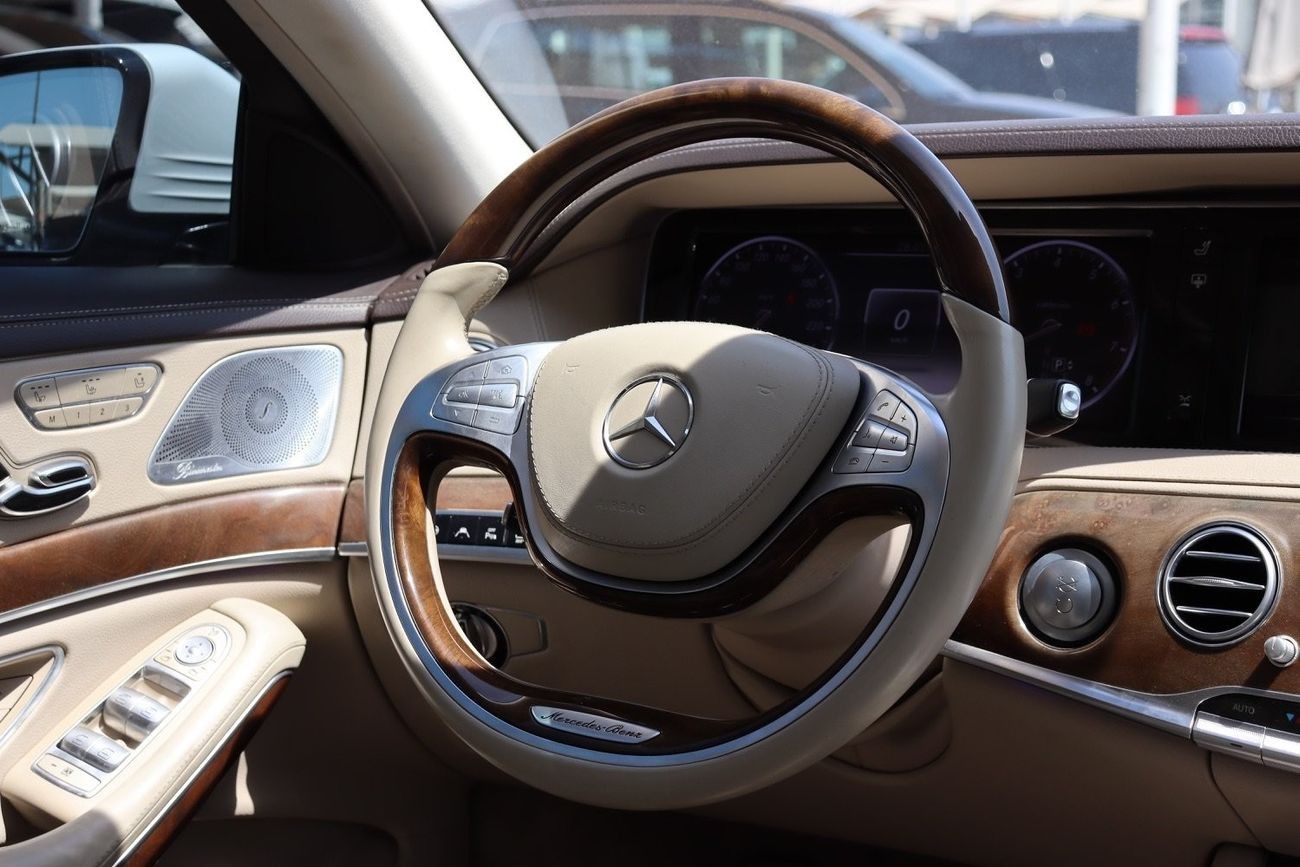 Mercedes-Benz S 500 Mercedes-Benz S500 / GCC / 2014 / Only 67,000KM / Original Paint