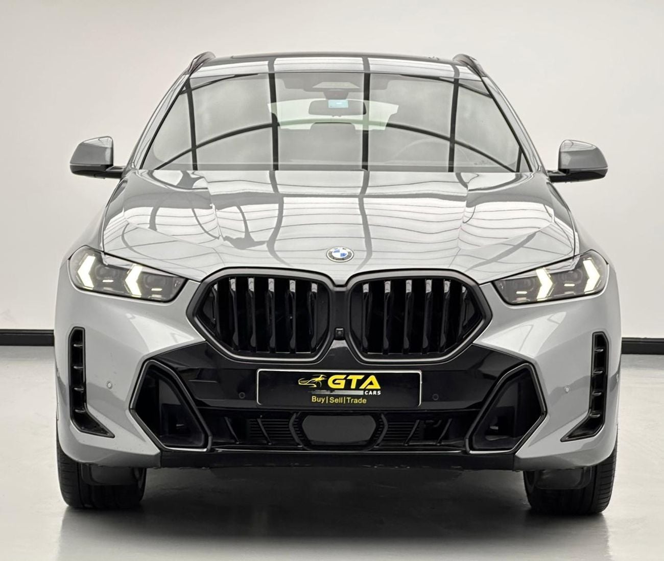 BMW X6 2025 BMW X6 xDrive40i M-Sport, Sept/2029 BMW Warranty + Service Pack, BMW Full Service History, GCC