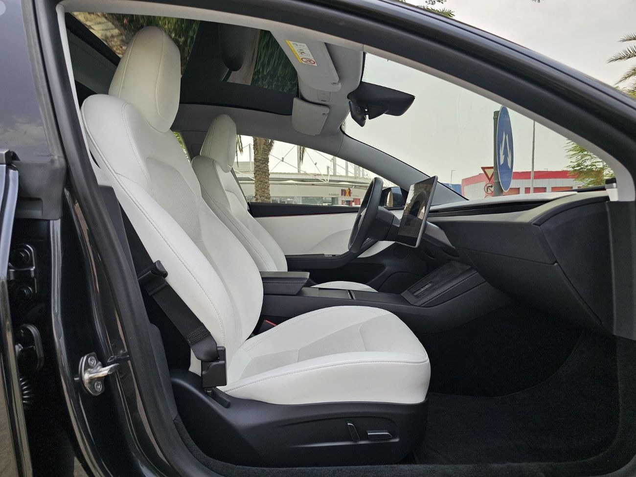 Tesla Model 3 Long Range (AWD)