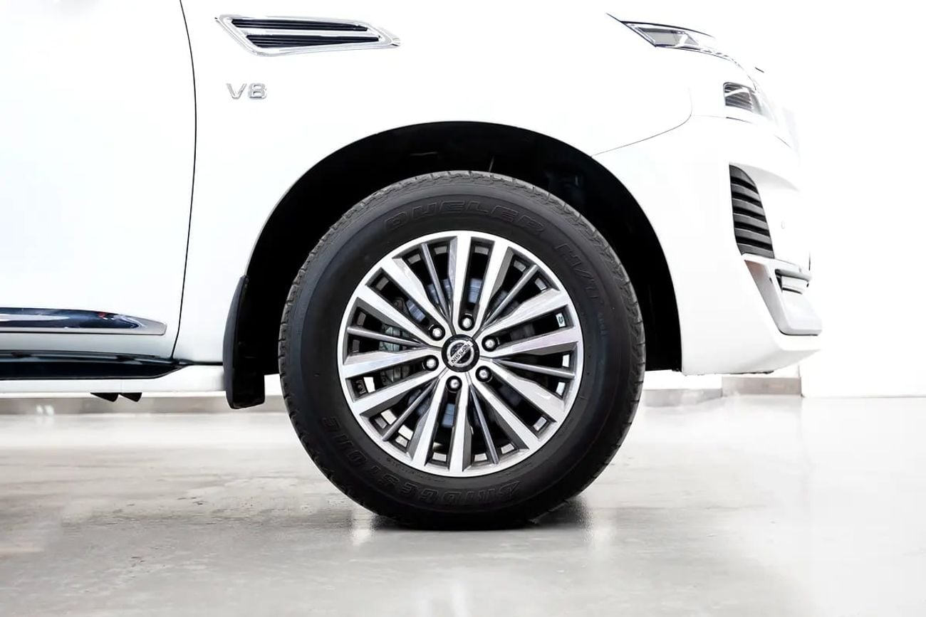 نيسان أرمادا PLATINUM |GCC | FULL OPTION | | FULL SERVICE | EXCELLENT CONDITION