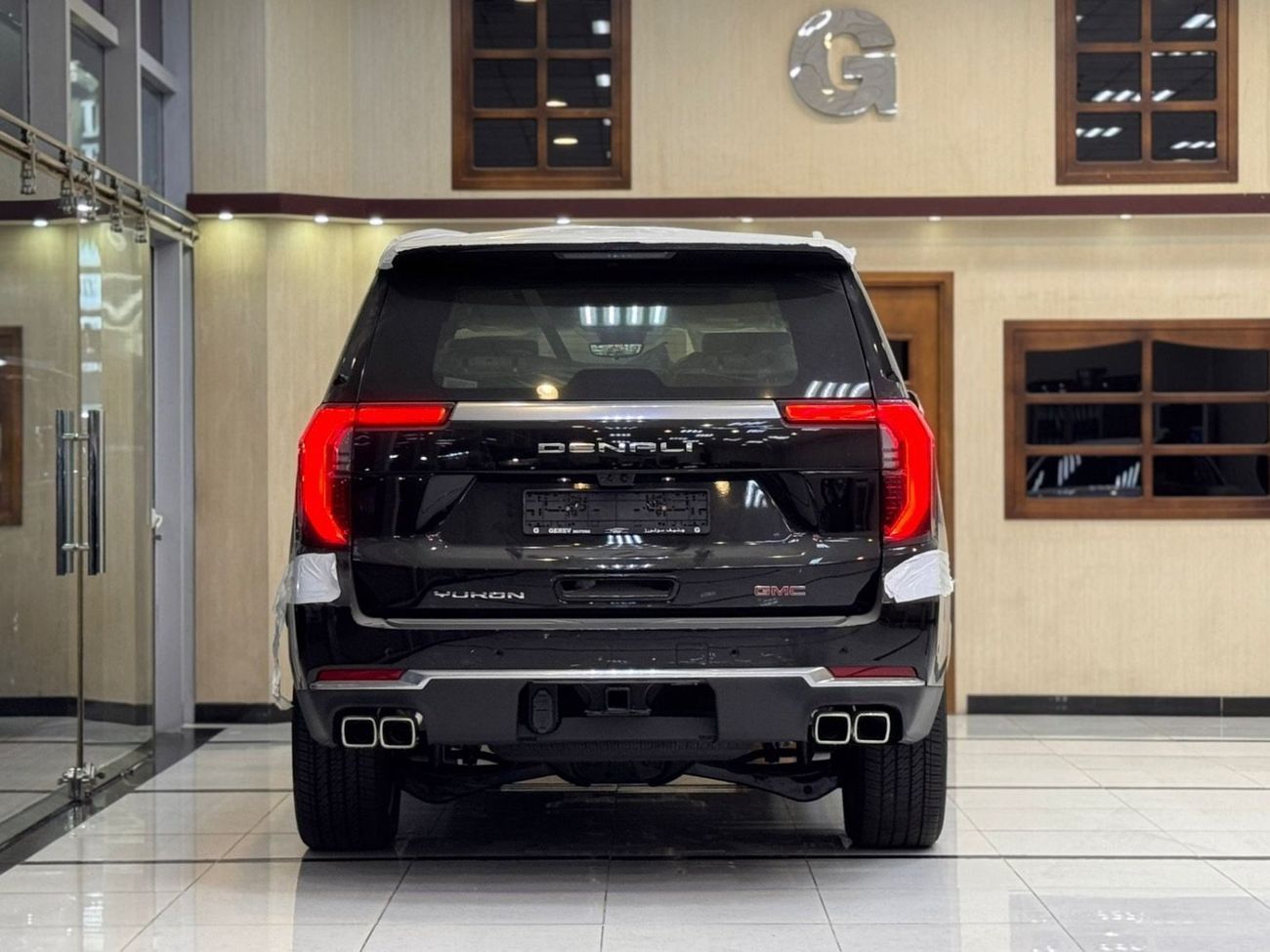 جي أم سي يوكون DENALI 6.2 V8 (AWD)
