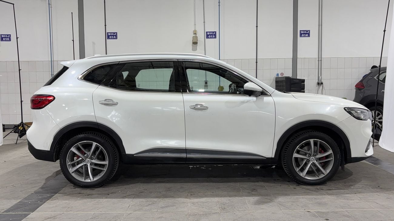 MG HS 2022 TROPHY LUXURY | AED 752/Month | 0 DP | 30 Day Return | Warranty | Service History