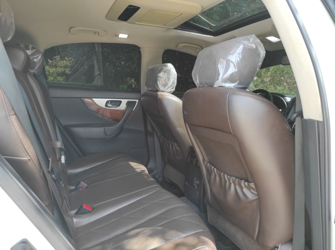 Infiniti Q70 Sports 3.7L Infinity Qx 70 2016 Gcc V6 5 Camera full options no1