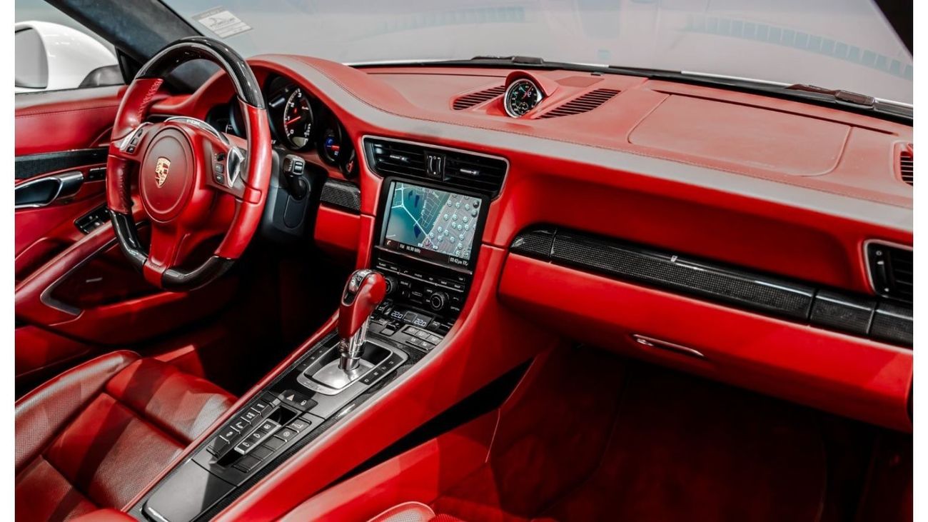 Porsche 911 2014 Porsche Turbo S, 2025 Porsche Warranty, Full Service History, Low KMs, GCC