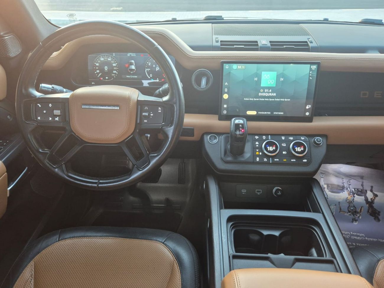 Land Rover Defender P400 110 SE 3.0L (5 Seater)