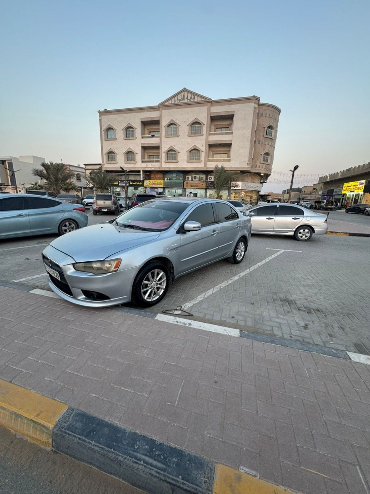 Mitsubishi Lancer EX GCC Low mileage