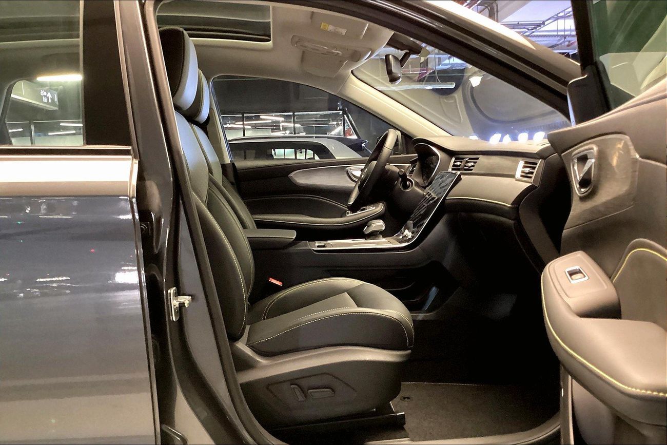 أم جي RX5 Luxury Plus | Start 2026 with the ideal drive | شامل الضمان | 0 ﺪﻔﻋﺓ ﺃﻮﻟﻯ