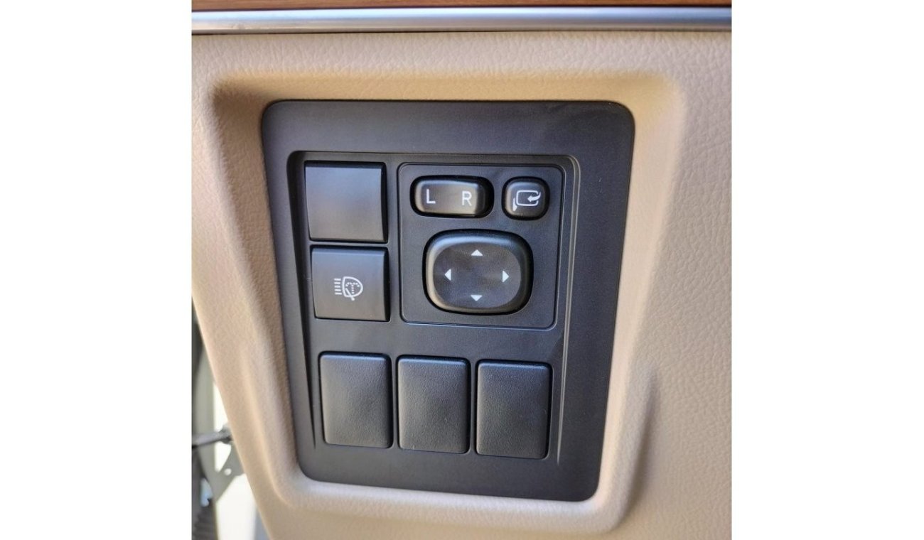 Toyota Prado VX1 TOYOTA PRADO VX 2.7 FULL OPTION