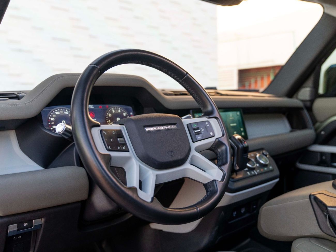 Land Rover Defender P400 90 First Edition 3.0L (6 Seater)