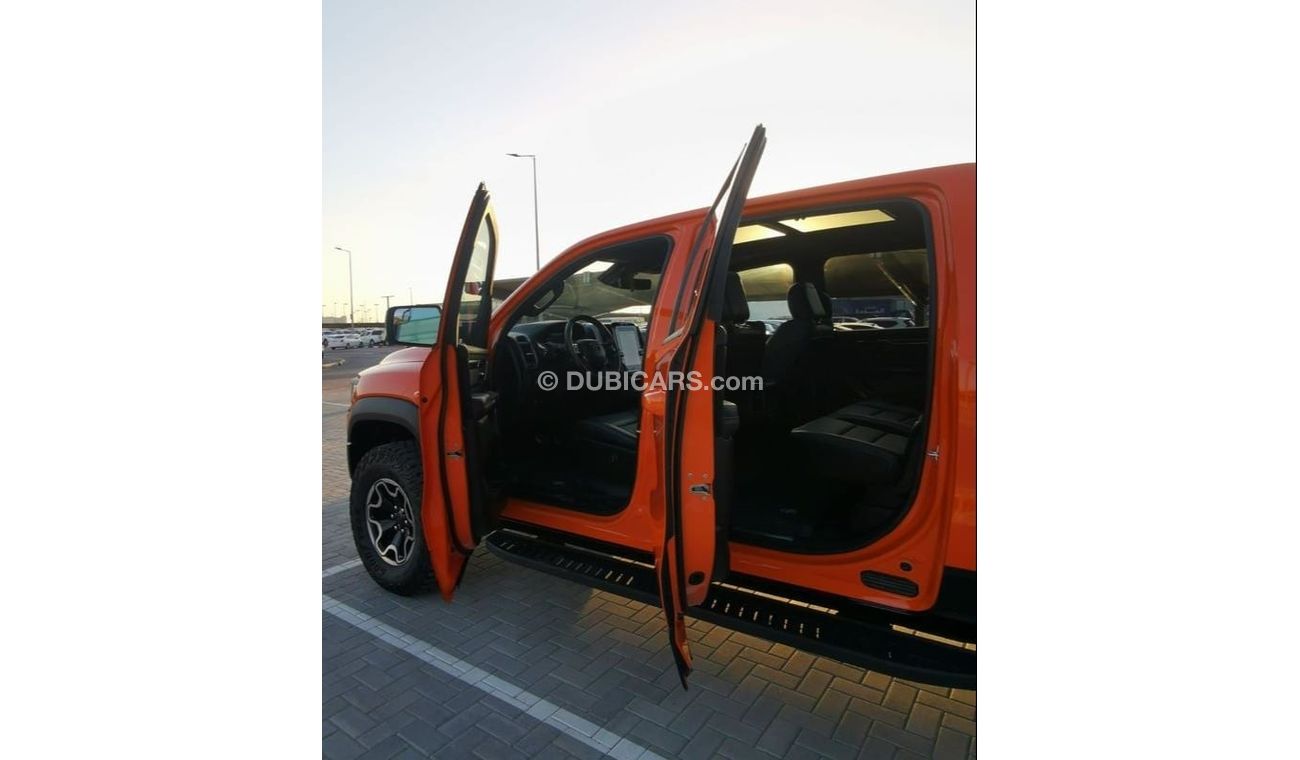 RAM 1500 Dodge RAM TRX 6.2L Supercharged - 2022- Orange