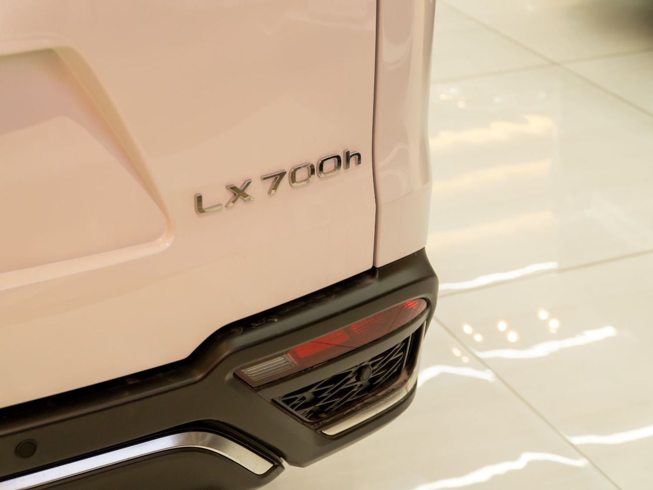 لكزس LX 700h لكزس LX700h هايبرد موديل 2025 | مواصفات كندية | SUV فاخرة