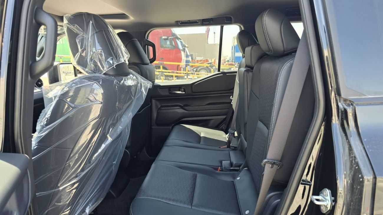 Toyota Prado 2.8L ADVENTURE DIESEL HIGH SPEC 7 SETAER (EXPORT TO WEST AFRICA ONLY)