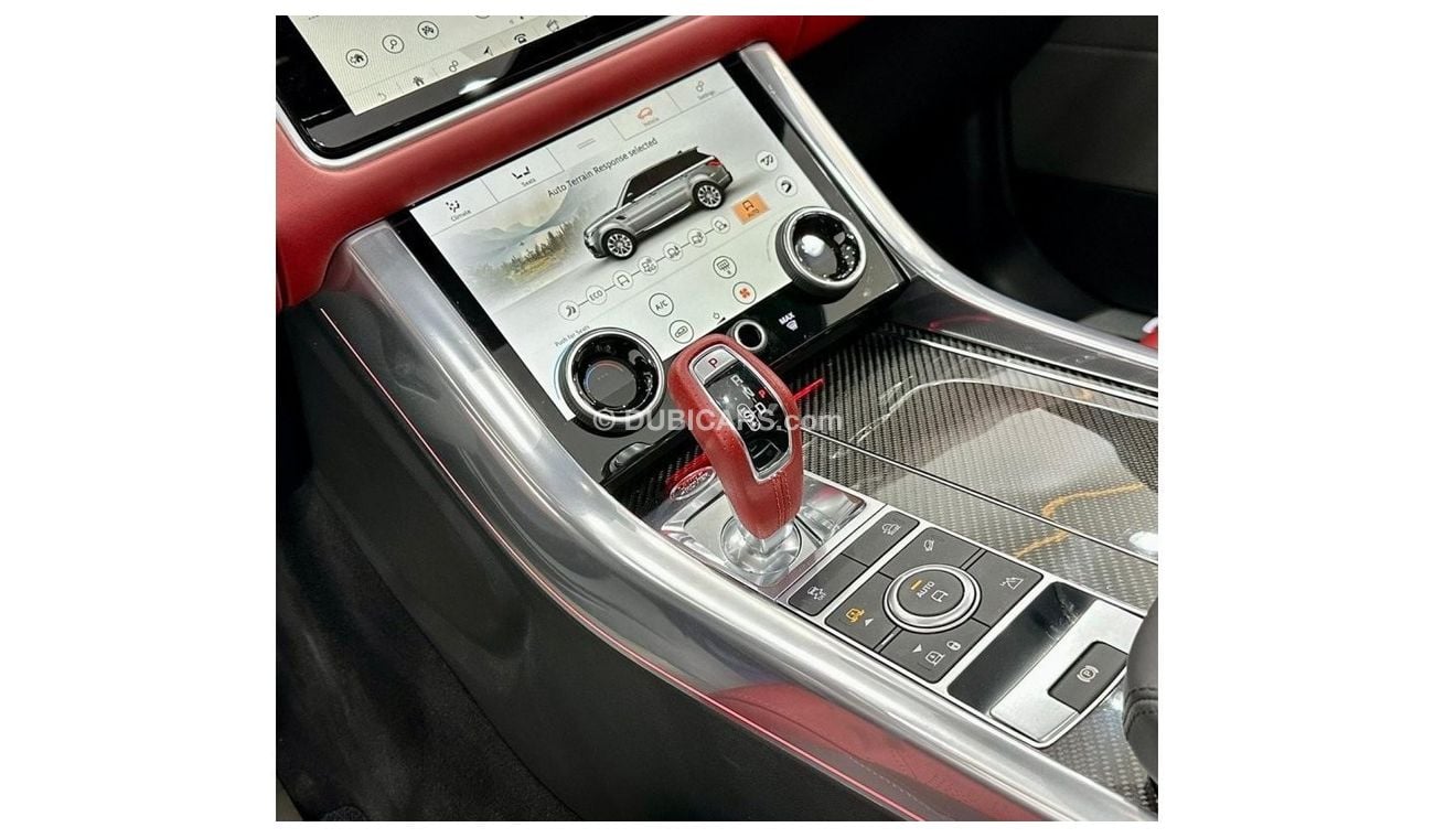 لاند روفر رينج روفر سبورت 2022 Range Rover Sport SVR Carbon, June 2025 Warranty, Service Contract, Full Options, Low Kms, Euro