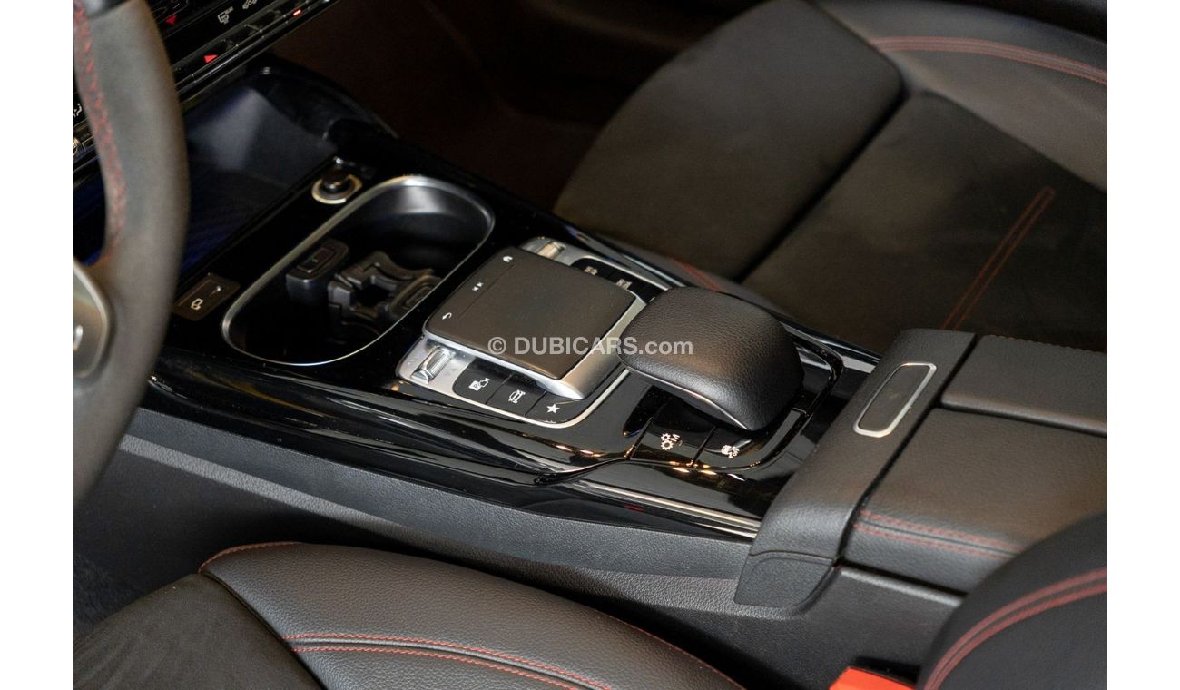 Mercedes-Benz A 35 AMG 2020 Mercedes A35 AMG / Full Service History