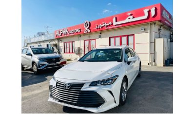 Toyota Avalon XLE 3.5L V6 with leather seats