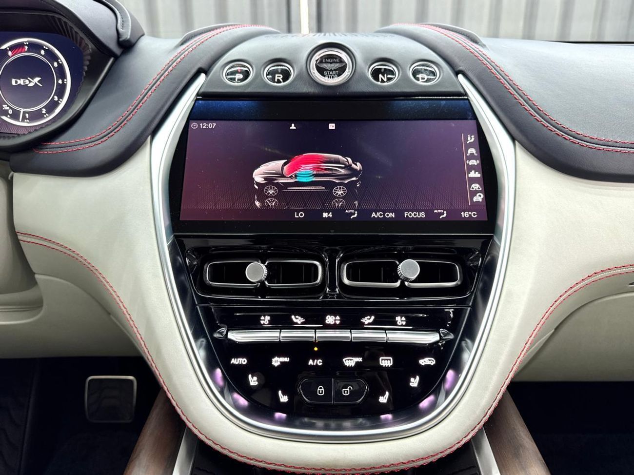 Aston Martin DBX 2021 Aston Martin DBX 505, Feb 2027 Aston Martin Warranty, Fully Loaded, Very Low Kms, GCC