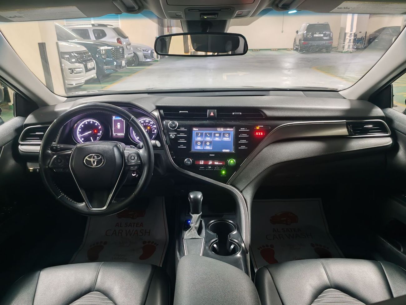 Toyota Camry SE 2.5L (181 HP)