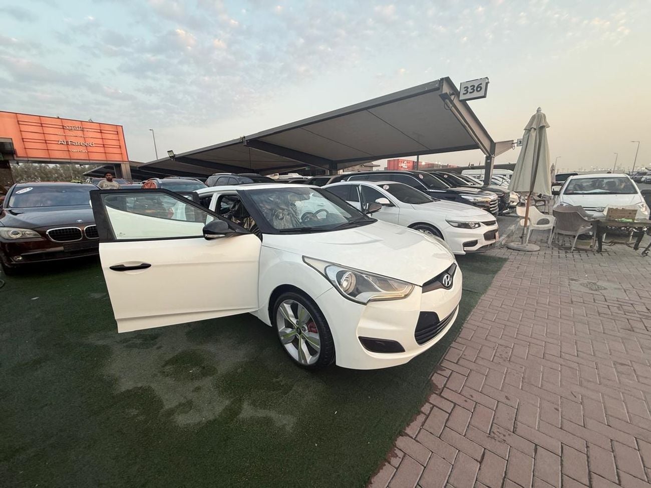 هيونداي فيلوستر GLS SR بانوراما بحاله ممتازه 1.6سي سي