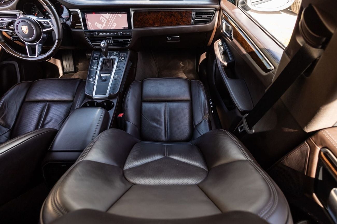 Porsche Macan Std 2.0L (252 HP) Porsche Macan 2019 GCC | Warranty