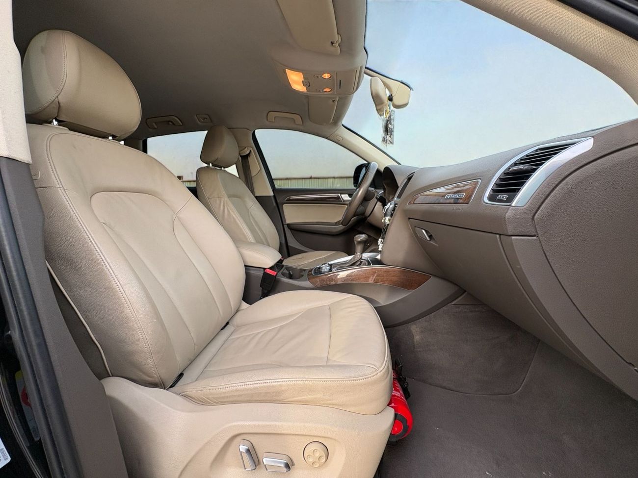 أودي Q5 TFSI 40 QUATTRO A/T | 2017 | GCC SPECS | AED 1,980 per month