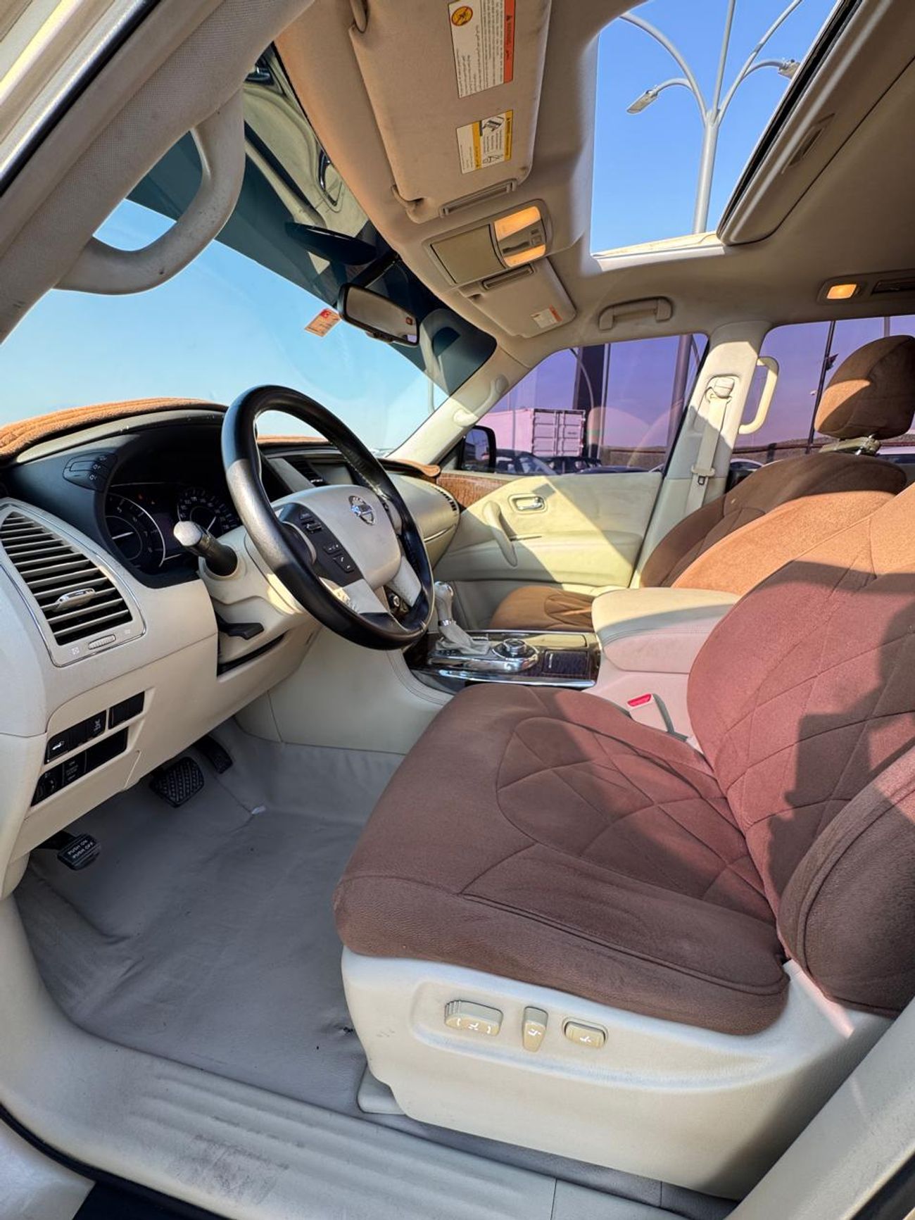 نيسان باترول LE Titanium Chrome 5.6L