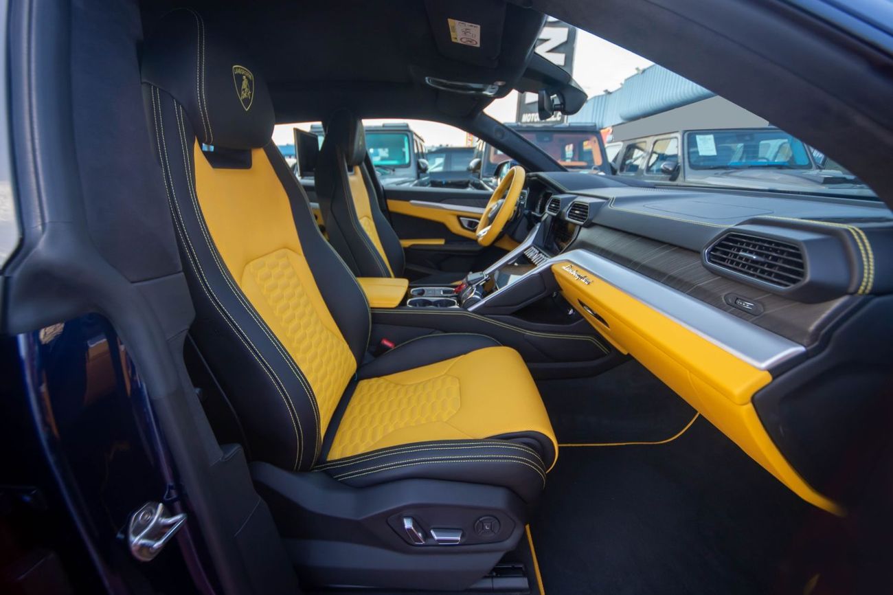 Lamborghini Urus STD 4.0T V8