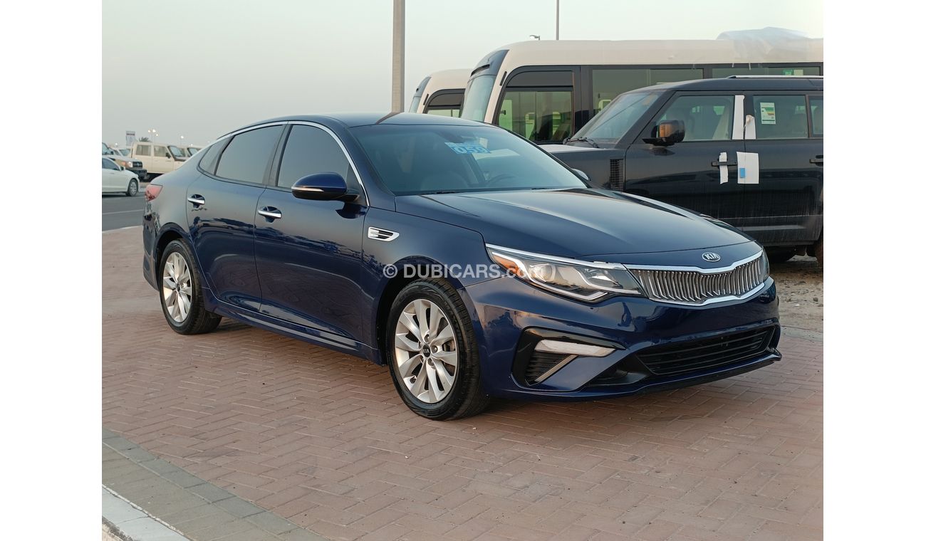 Kia Optima OPTIMA, 2.4L / DRIVER POWER SEAT / LEATHER SEATS / LOW MILEAGE (LOT # 6882)