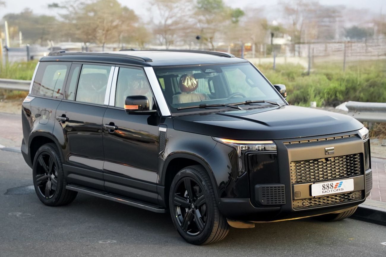 روكس 01 2026 ROX 01 VIP  Hybrid 6-Seaters GCC with 2 keys AWD 0Km