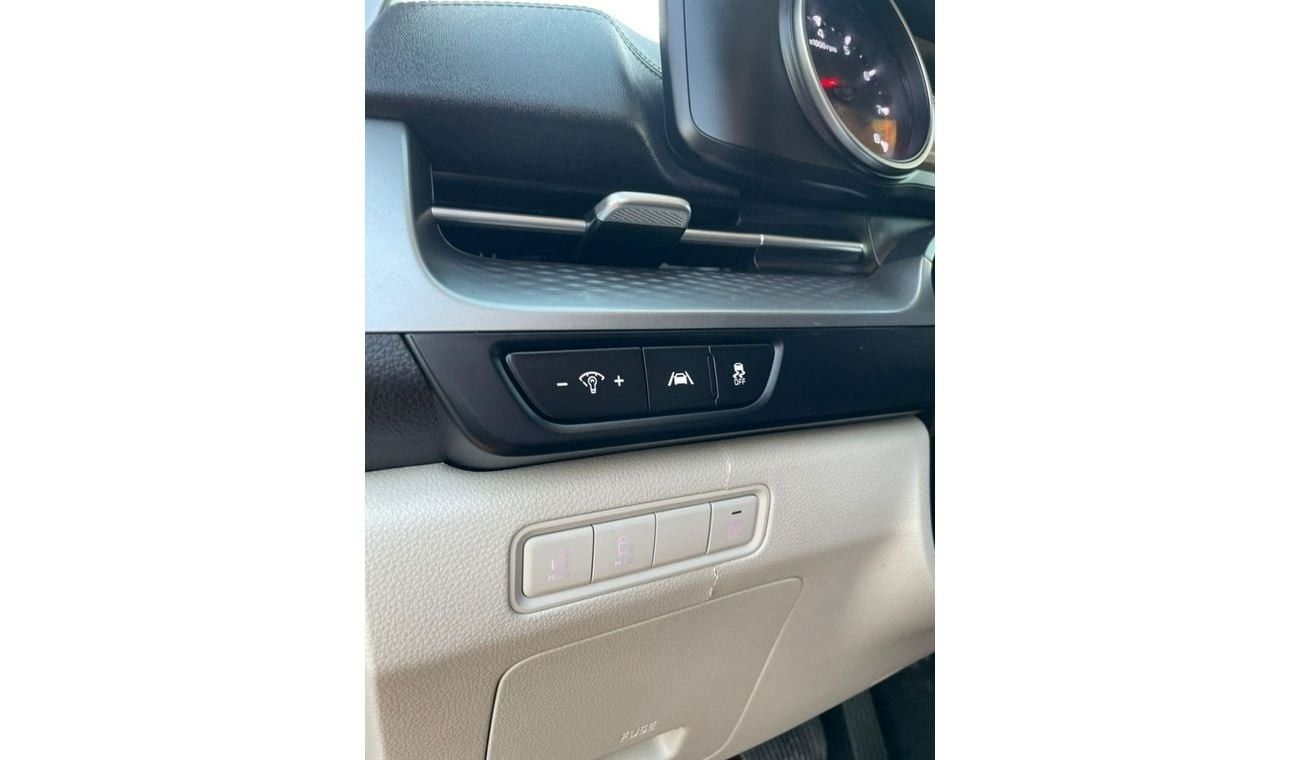 Kia Carnival 2022 Kia Carnival MPV - LXS Seats Package - 3.5L V6 - 7 Seater - Front Radar With Lane Assist - Auto