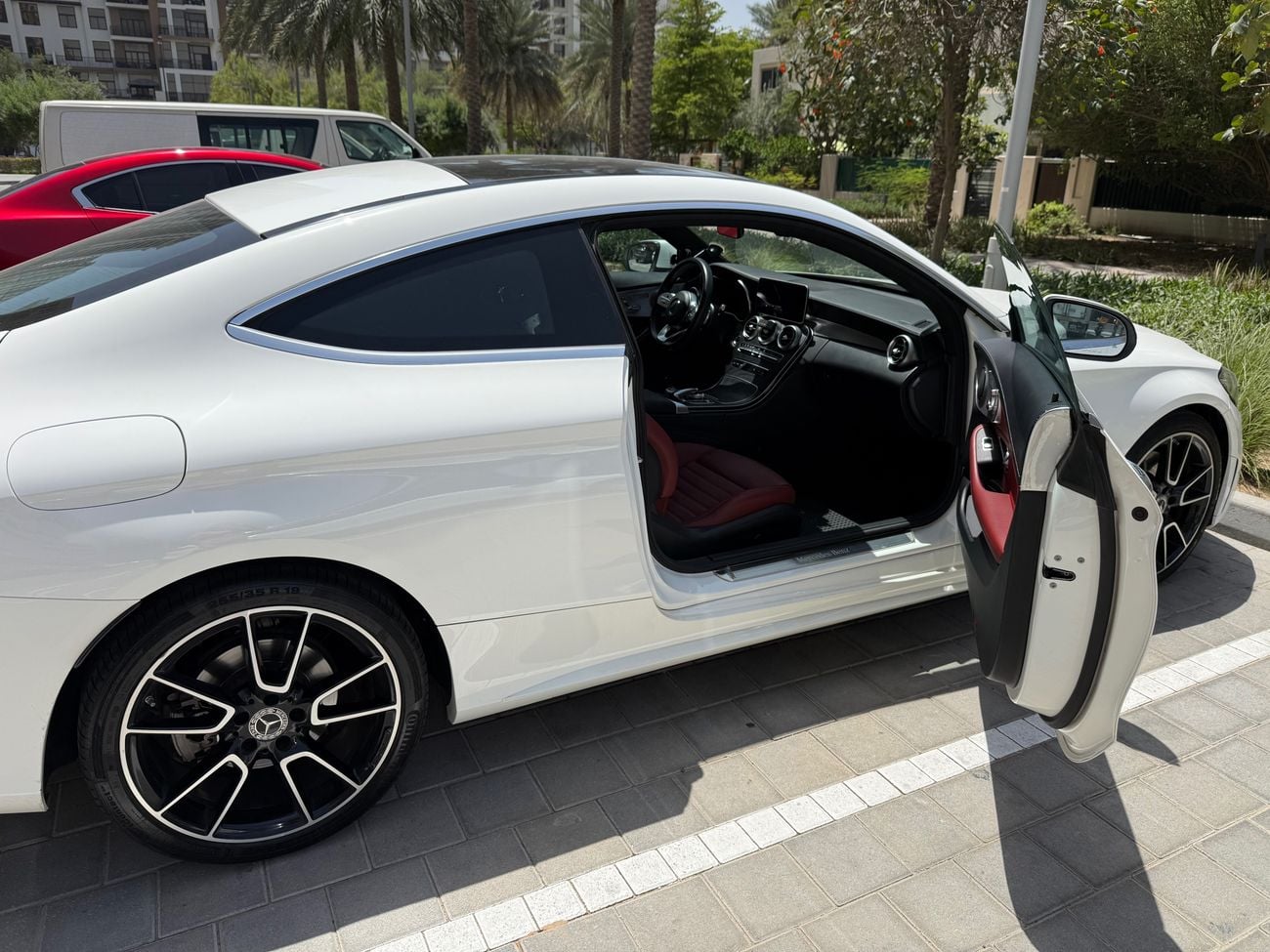 Mercedes-Benz C 300 Coupe 