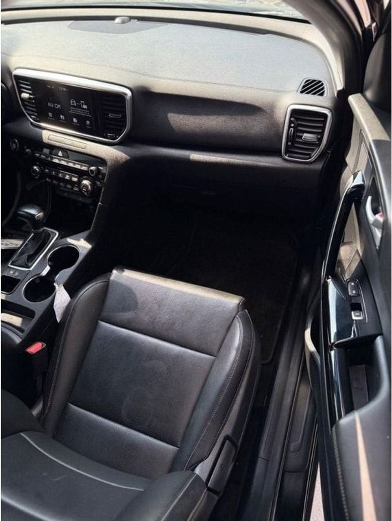 Kia Sportage UAE Pass