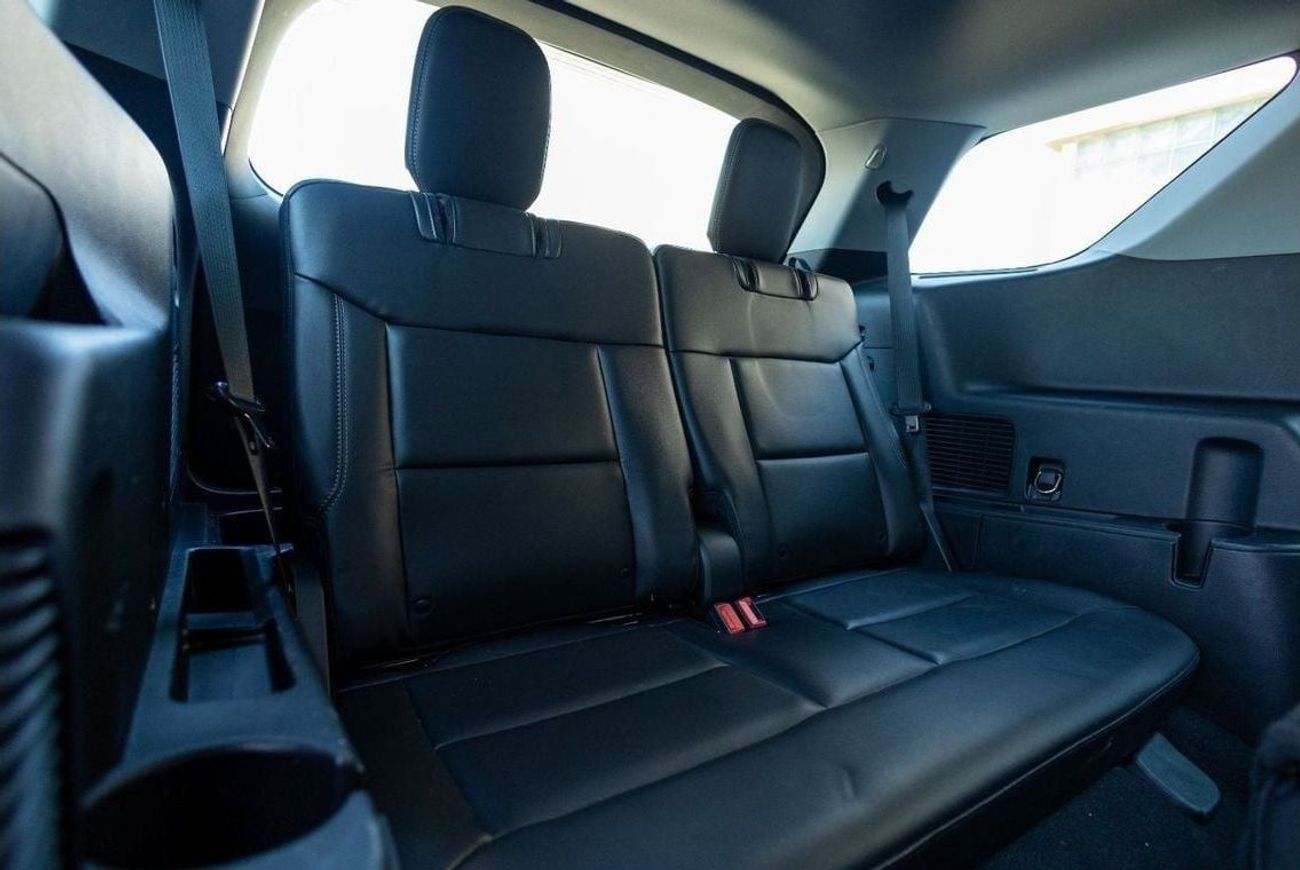 فورد إكسبلورر XLT 202A 2.3L 4WD Ford Explorer XLT (7 SEATER) 2022 GCC under Agency Warranty and Service Contract w