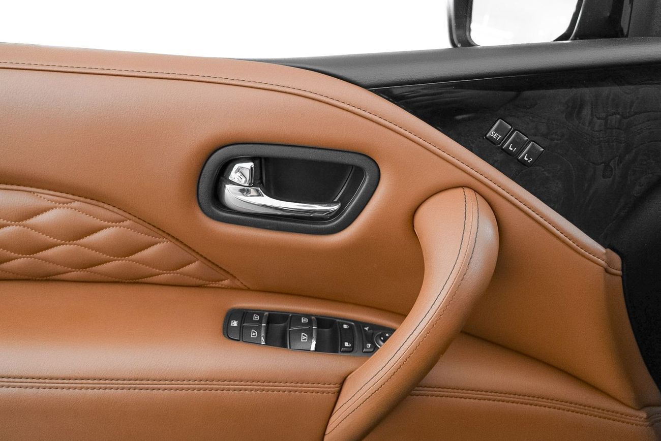 إنفينيتي QX80 Luxe 7st 5.6L