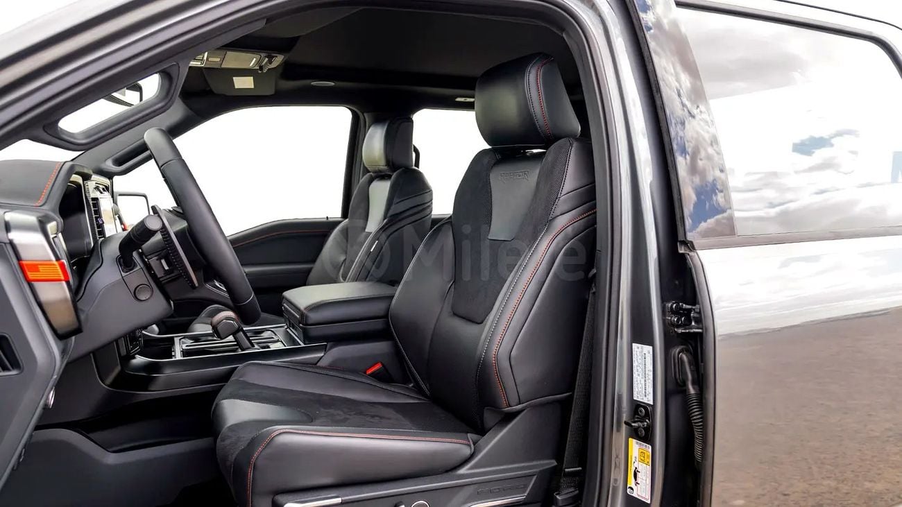 Ford F-150 RAPTOR | 2-YEAR WARRANTY + SERVICE AVAILABLE | IN-HOUSE FINANCING | 0% DOWNPAYMENT (BANK)