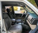 Mitsubishi Pajero 2014 Mitsubishi Pajero, Gulf specification, excellent condition, GLS Midline