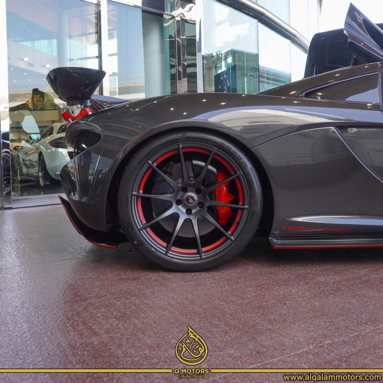 مكلارين P1 CARBON EDITION 2015 MCLAREN P1 ( 1 OF 5 ) CARBON SERIES GCC DONE ONLY 2000KM