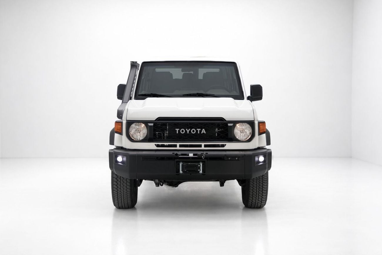 Toyota Land Cruiser 70 LC76 LX Hardtop 2.8L - White Inside Saddle Tan | Export Only