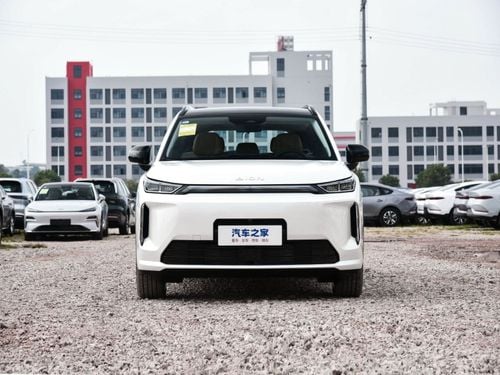 جي إيه سي أيون i60 GAC Aion i60 1.5L PLUG IN HYBRID  230 KM MODEL 2025
