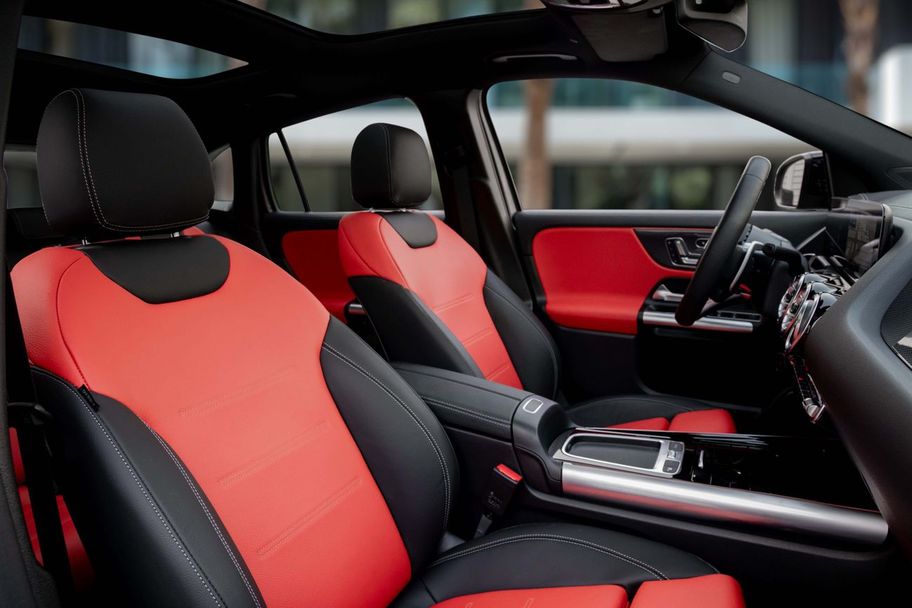 Mercedes-Benz GLA 220 GLA 35 AMG | 4,407 P.M | 0% Downpayment | AGENCY WARRANTY/SERVICE!