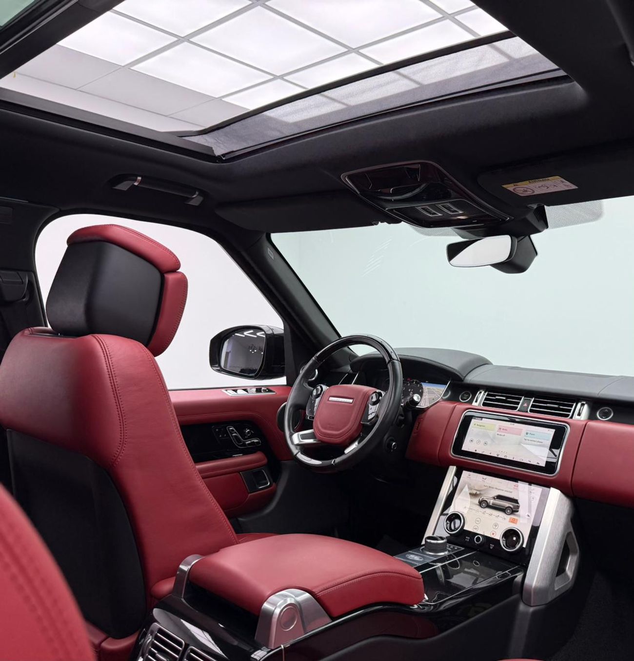 Land Rover Range Rover Vogue SE 5.0L 2020 Range Rover Vogue SE, 2027 RR Warranty, 2029 RR Service Pack, Excellent Condition