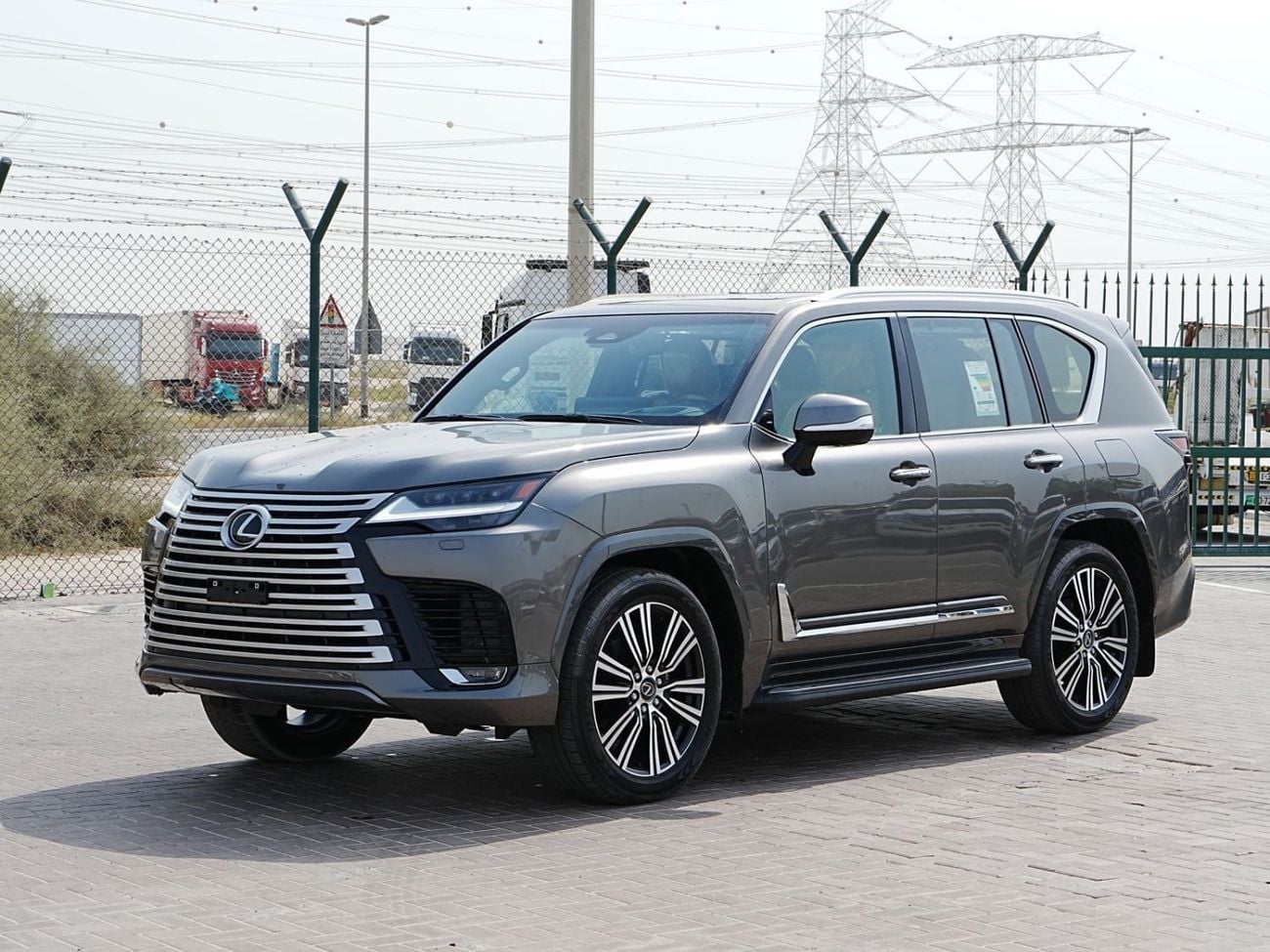Lexus LX600 SIGNATURE LX600 3.5 TT signature 2026 GCC full 25 speaker