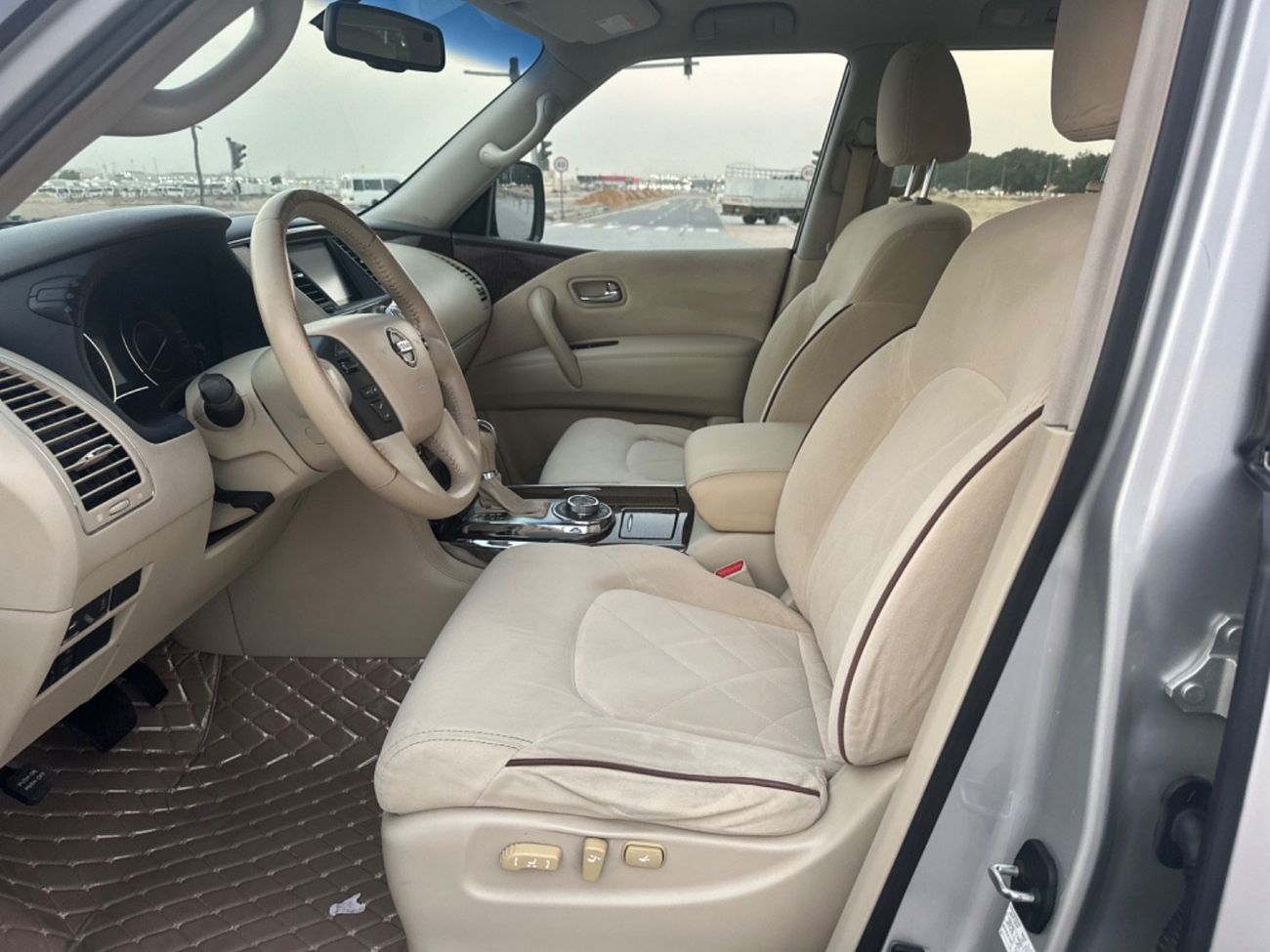 نيسان باترول موديل 2015 خليجي فل مواصفات فتحه ونظام صوت ممتاز V8