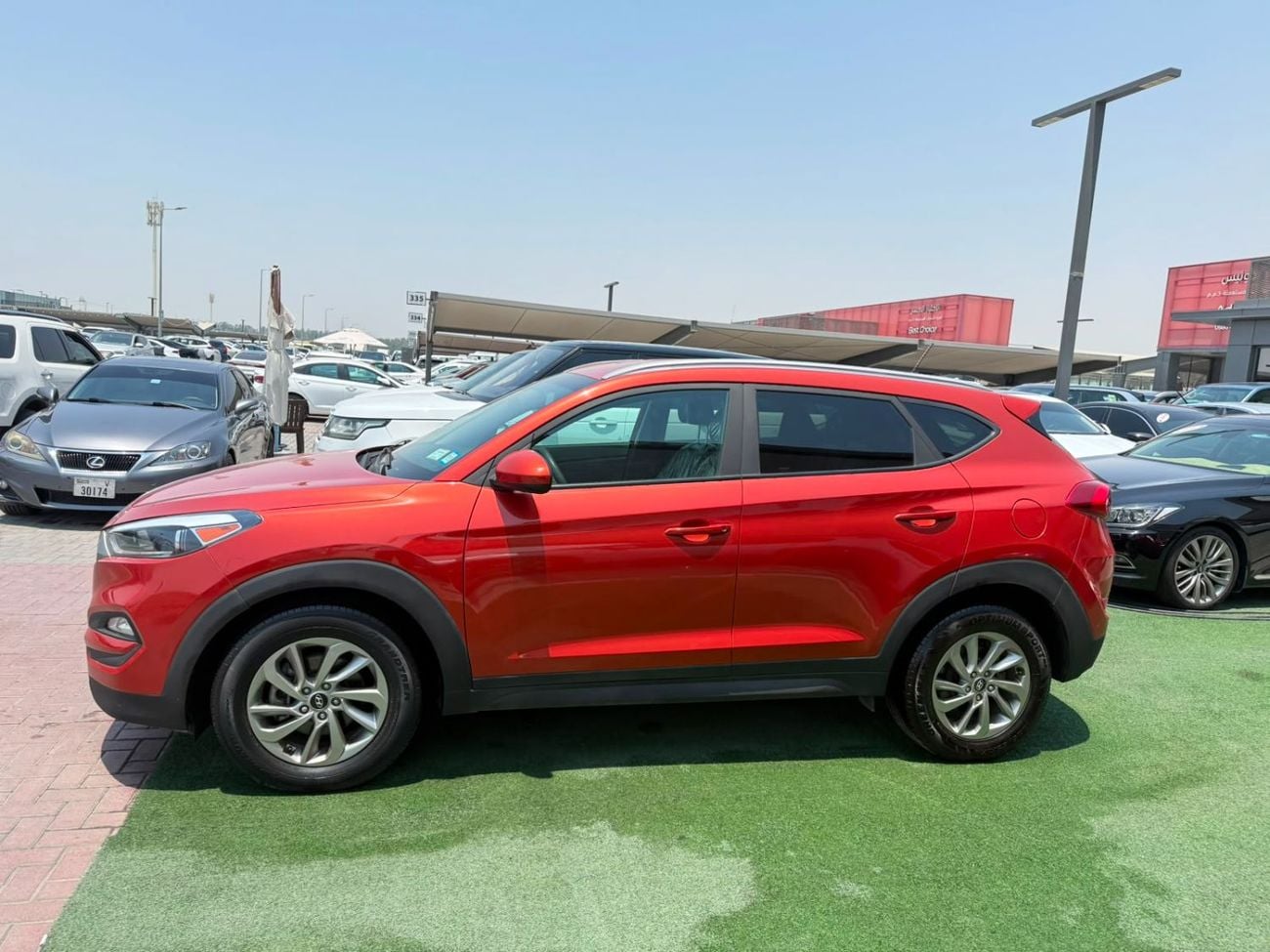 Hyundai Tucson GL 4x4, in showroom condition