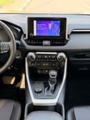 تويوتا راف ٤ Hybrid XLE premium | sunroof, leather seats, push start 2025