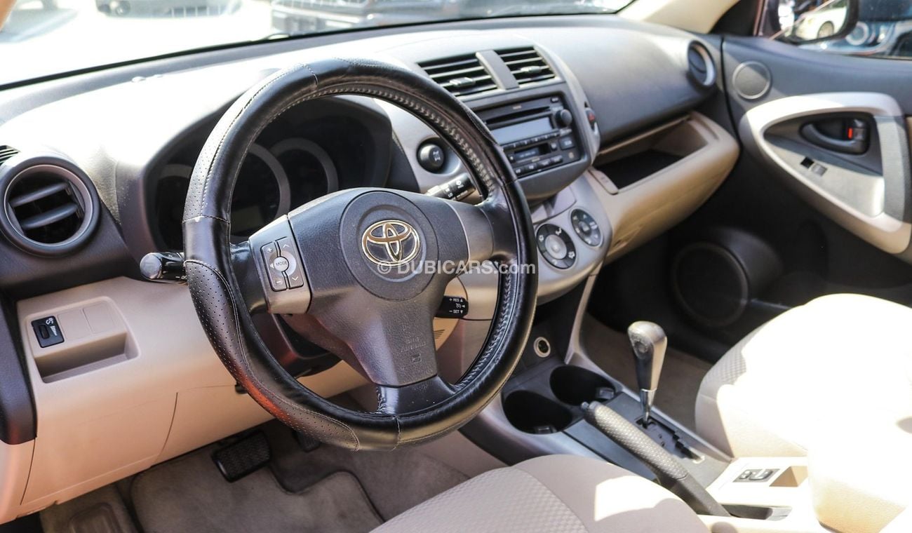 تويوتا راف ٤