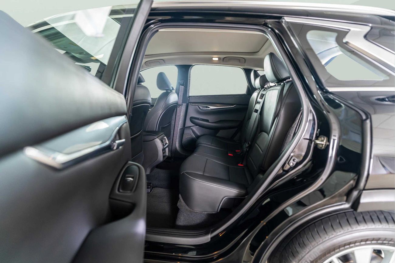 إنفينيتي QX50 LUXE 2.0